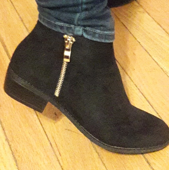 WOMENS SIDE ZIP FAUX SUEDE ANKLE BOOTIES - Picture 4 of 4